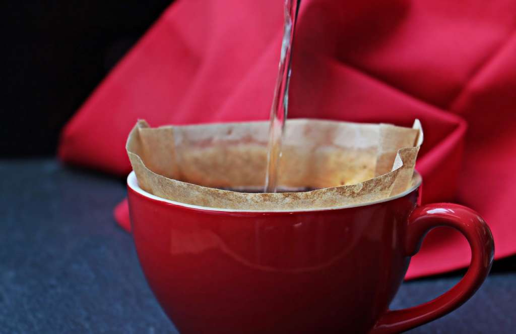 Wasserqualität und Kaffeegenuss- Warum gutes Wasser den Unterschied macht Beitragsbild